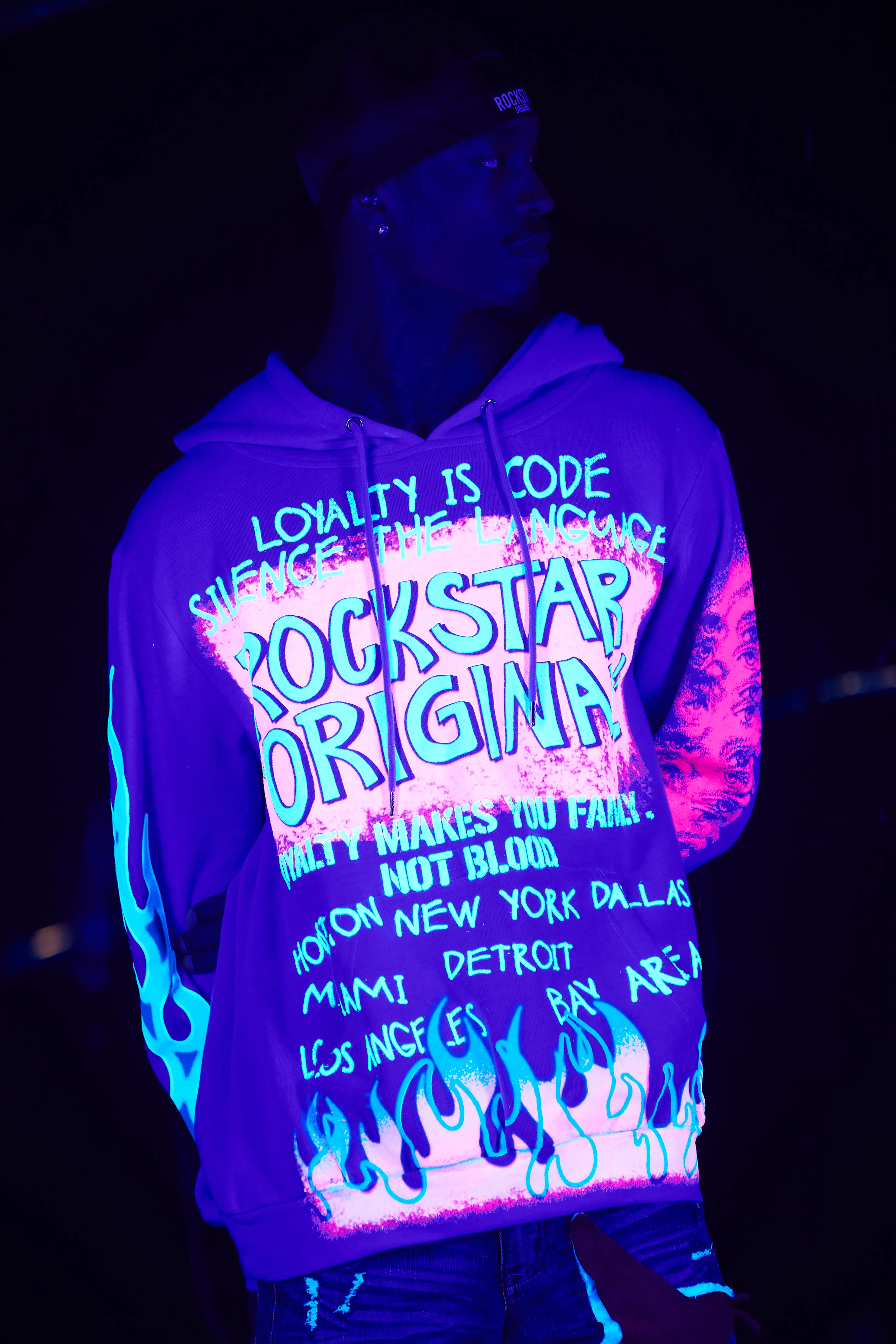 Beno Purple Distressed Graphic Hoodie - Image 5