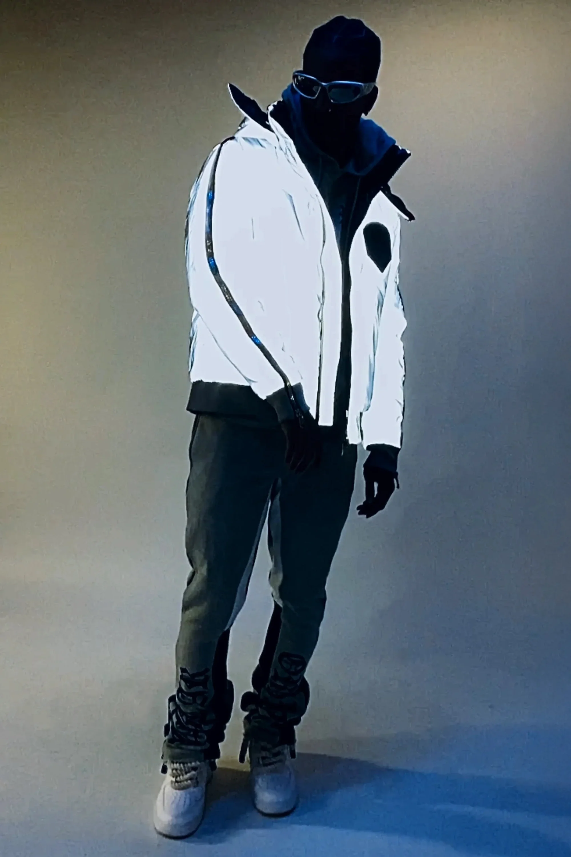 Chin Reflective Puffer Jacket - Image 3