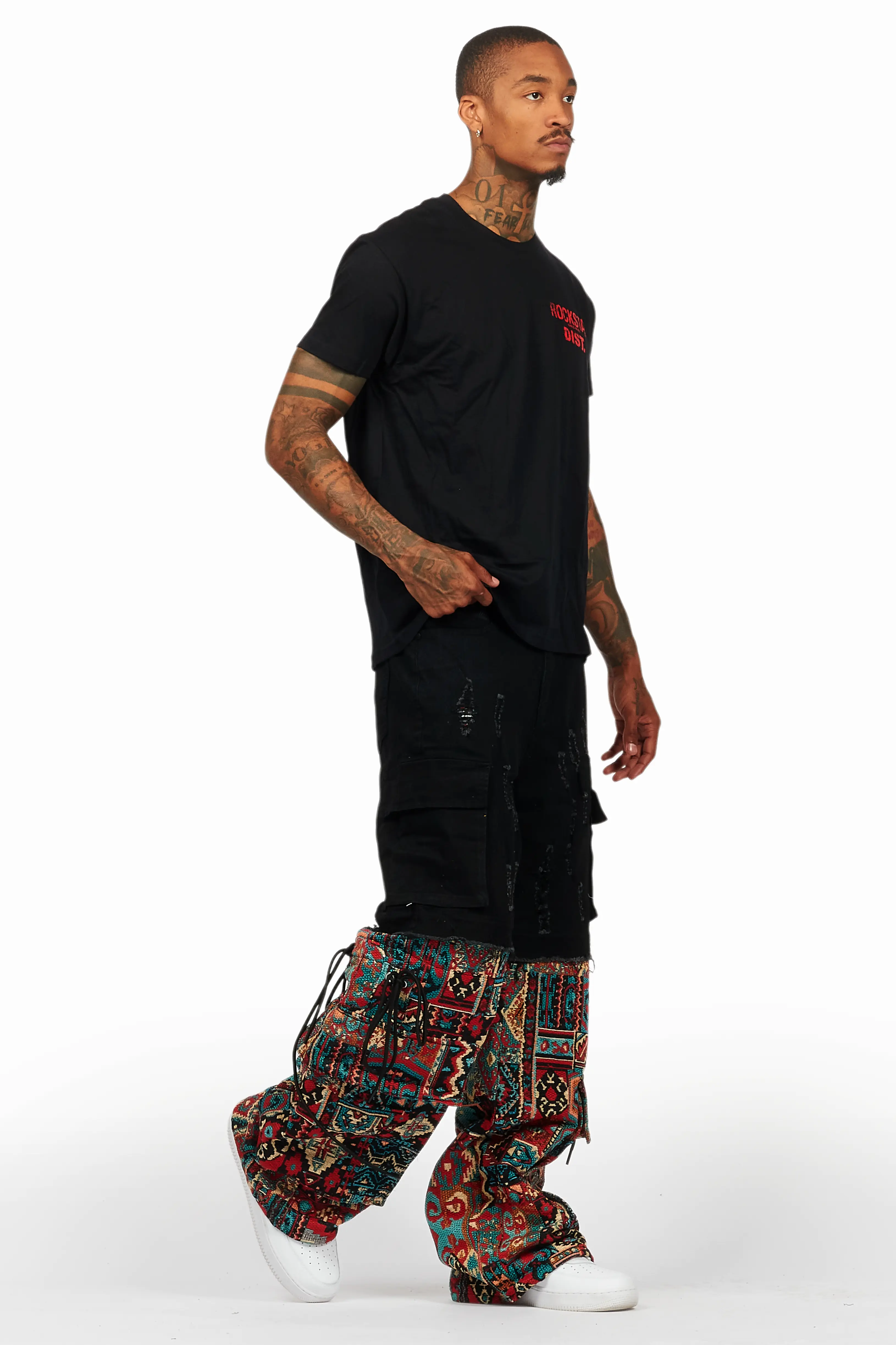 Lake Black/Red T-Shirt/Tapestry Baggy Jean Bundle - Image 6