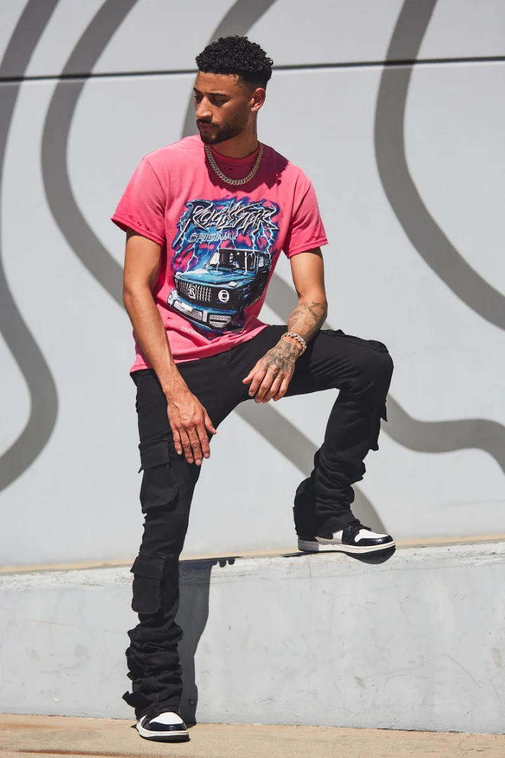 Hai Pink Graphic T-Shirt - Image 5