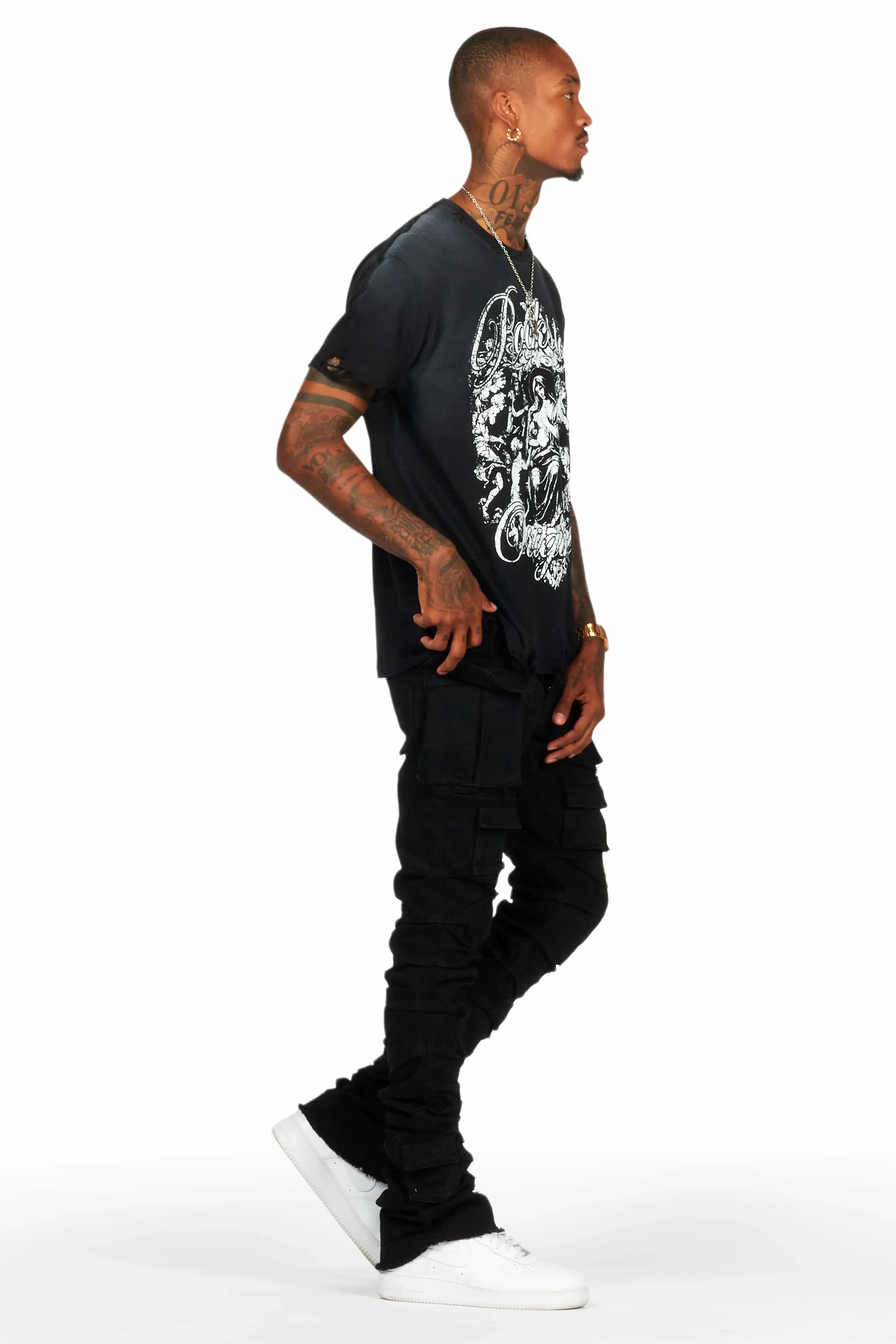 Vamp Black Oversized Graphic T-Shirt - Image 4