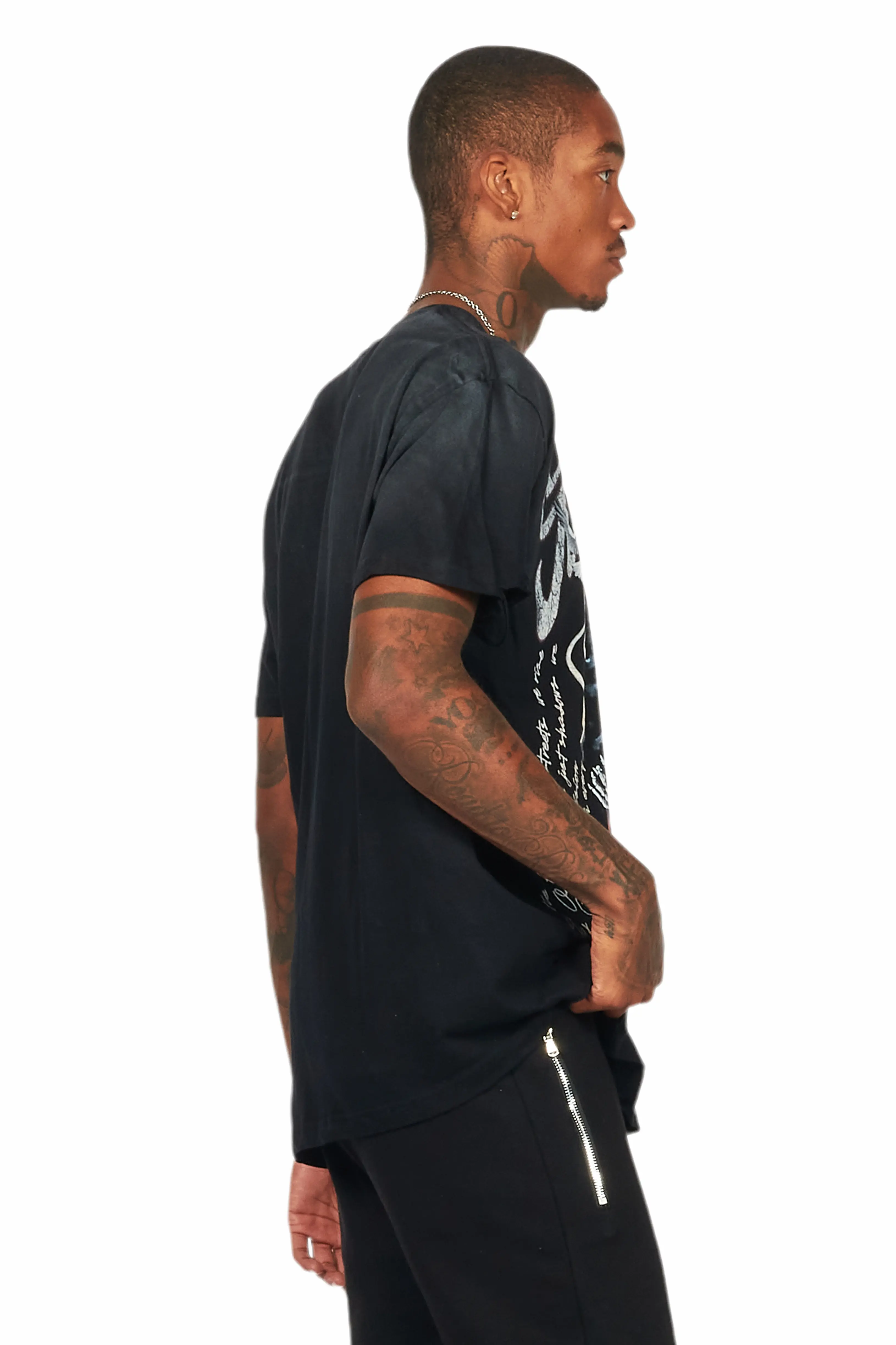 Danby Black/Red Graphic Oversized T-Shirt - Image 4