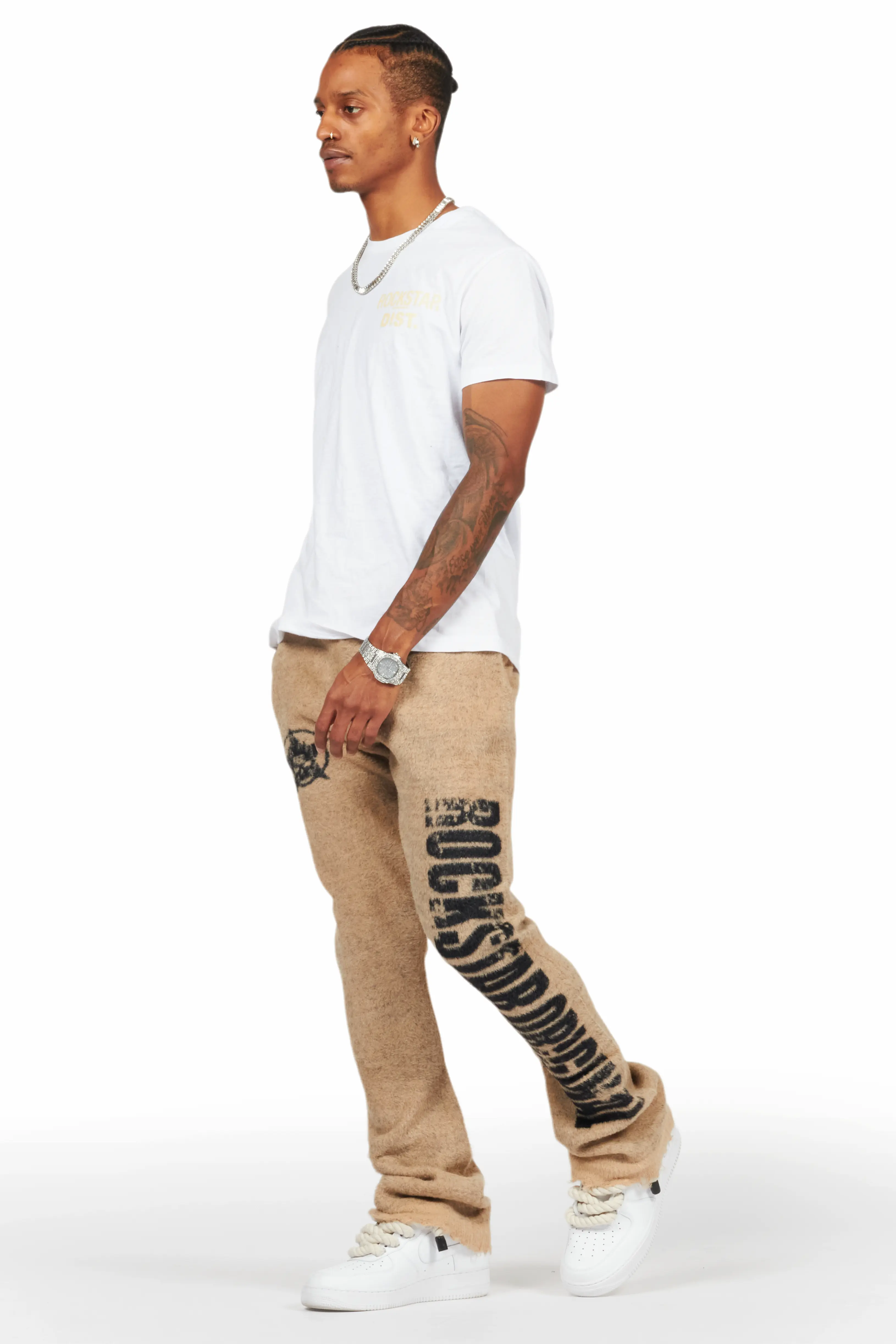 Lake White/Beige Graphic T-Shirt - Image 9