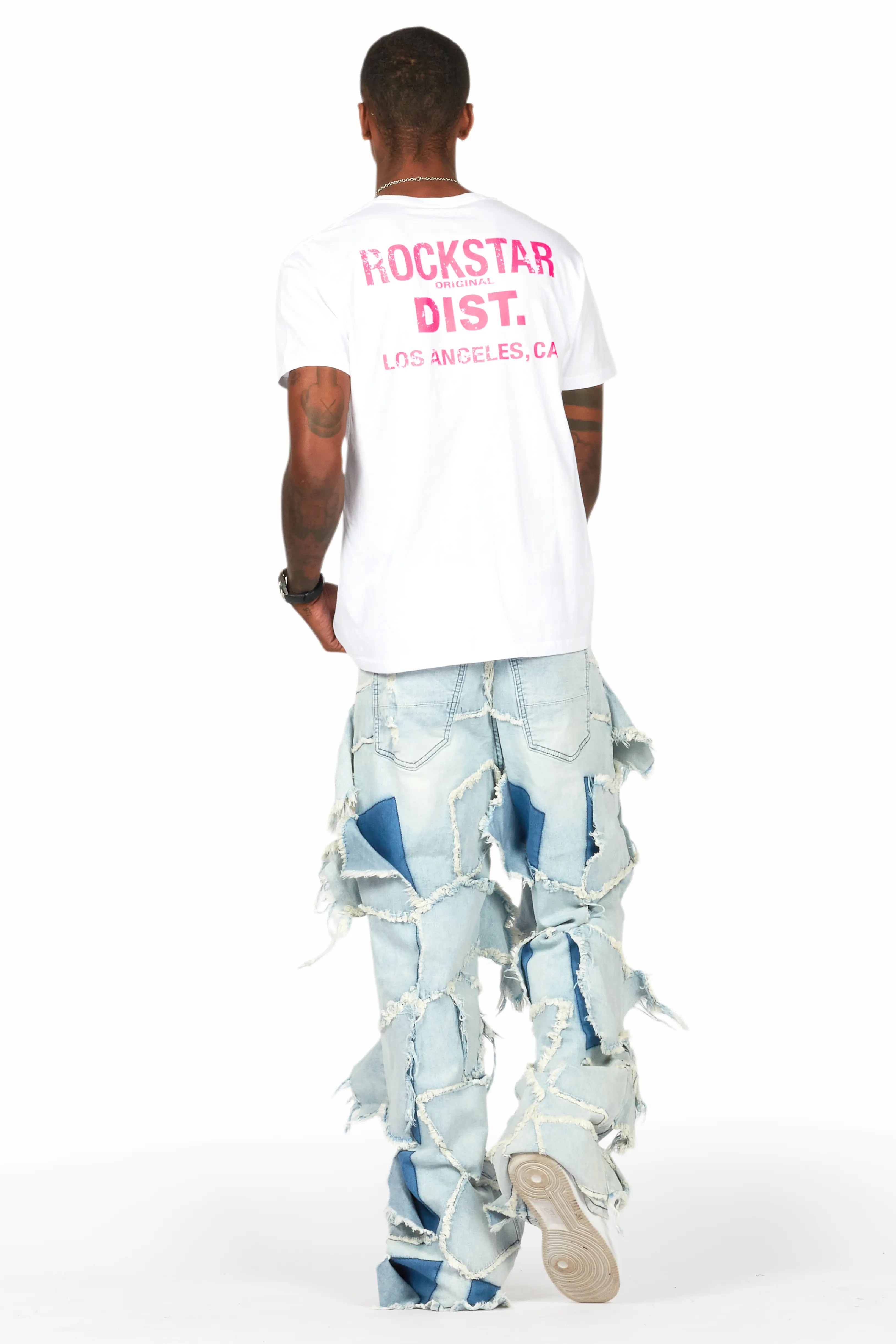 Lake White/Pink Graphic T-Shirt - Image 4