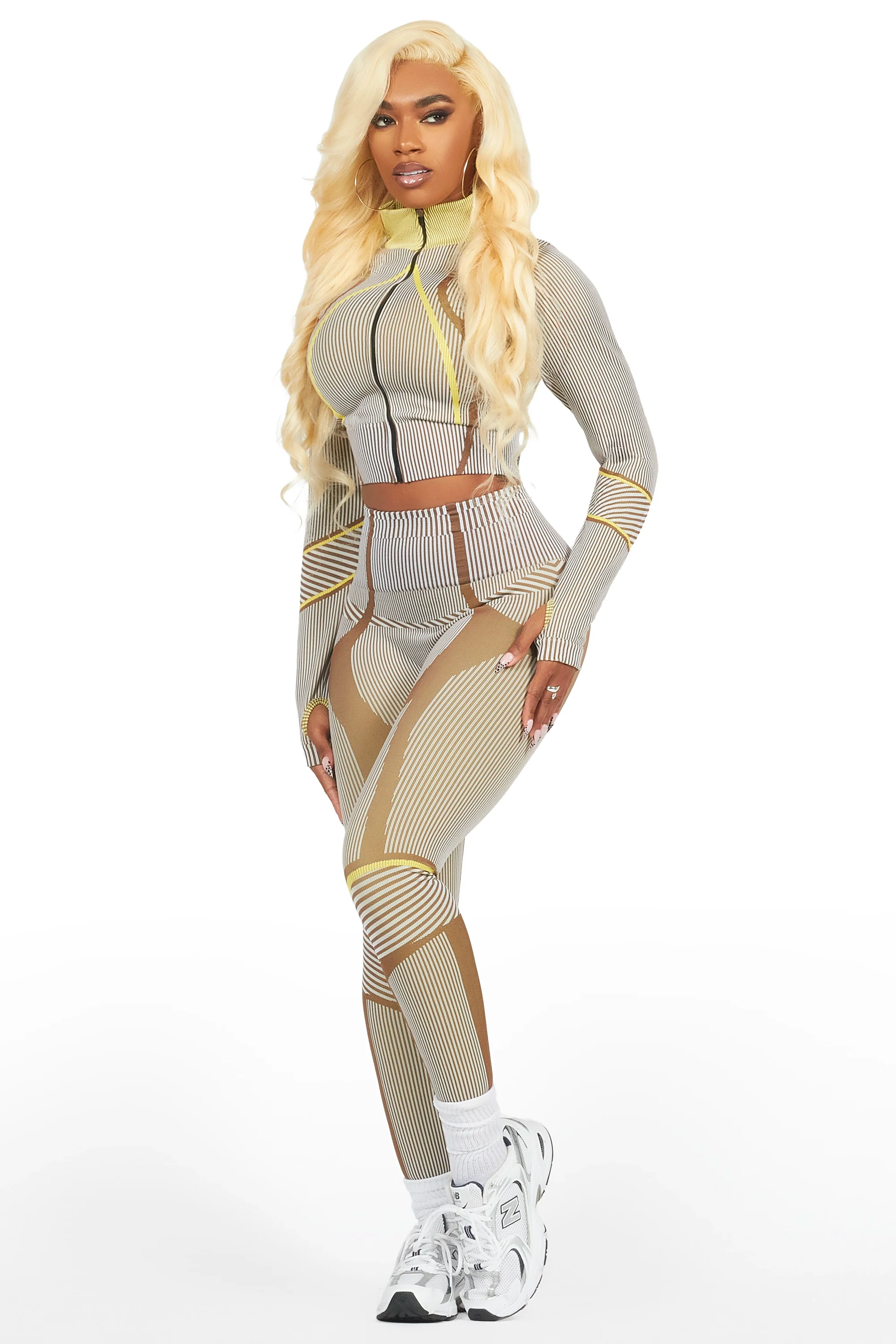 Derriana Mocha Active Set