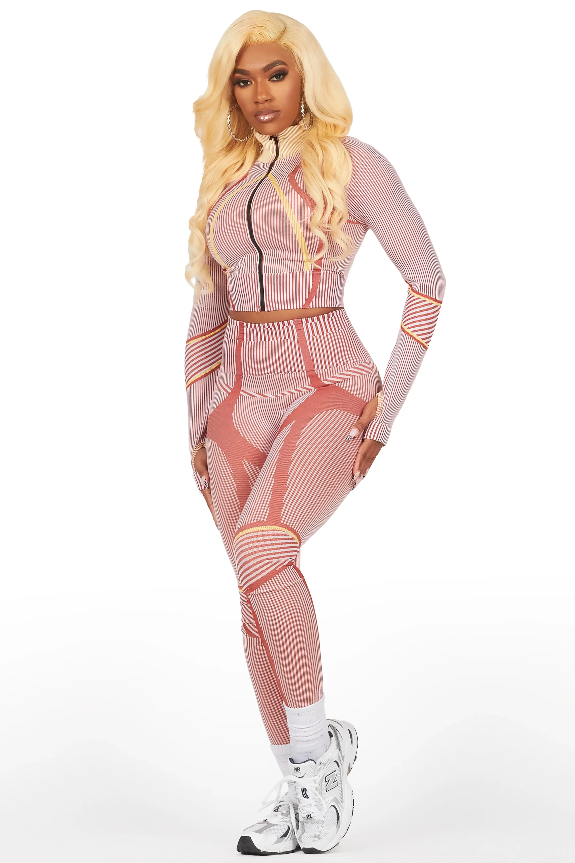 Derriana Rust Active Set - Image 4