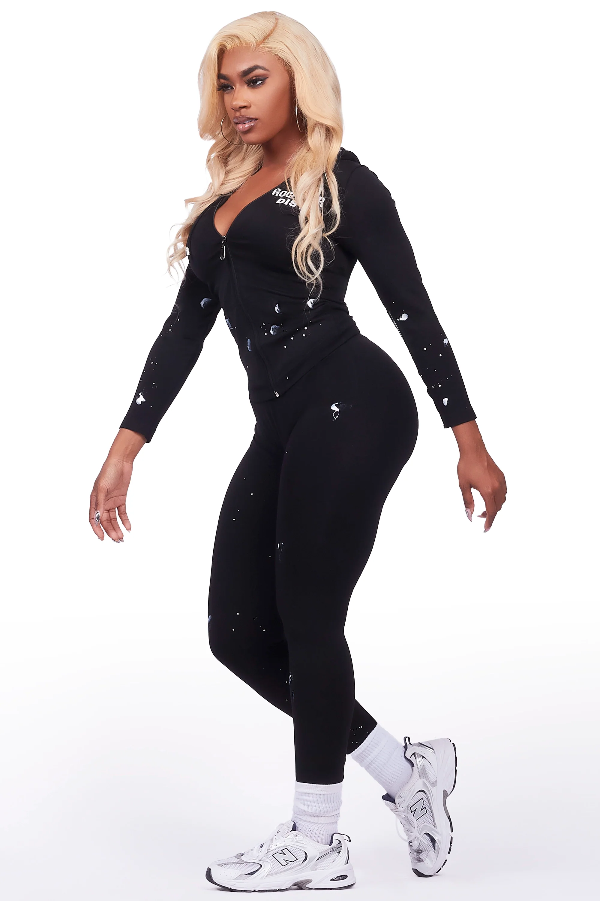 Verlena Black Painted Active Set - Image 4